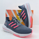 UltraBoost - (Primeira Linha) x Cinza/Rosa