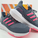 UltraBoost - (Primeira Linha) x Cinza/Rosa