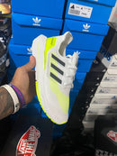 UltraBoost - (Primeira Linha) x Branco/Verde